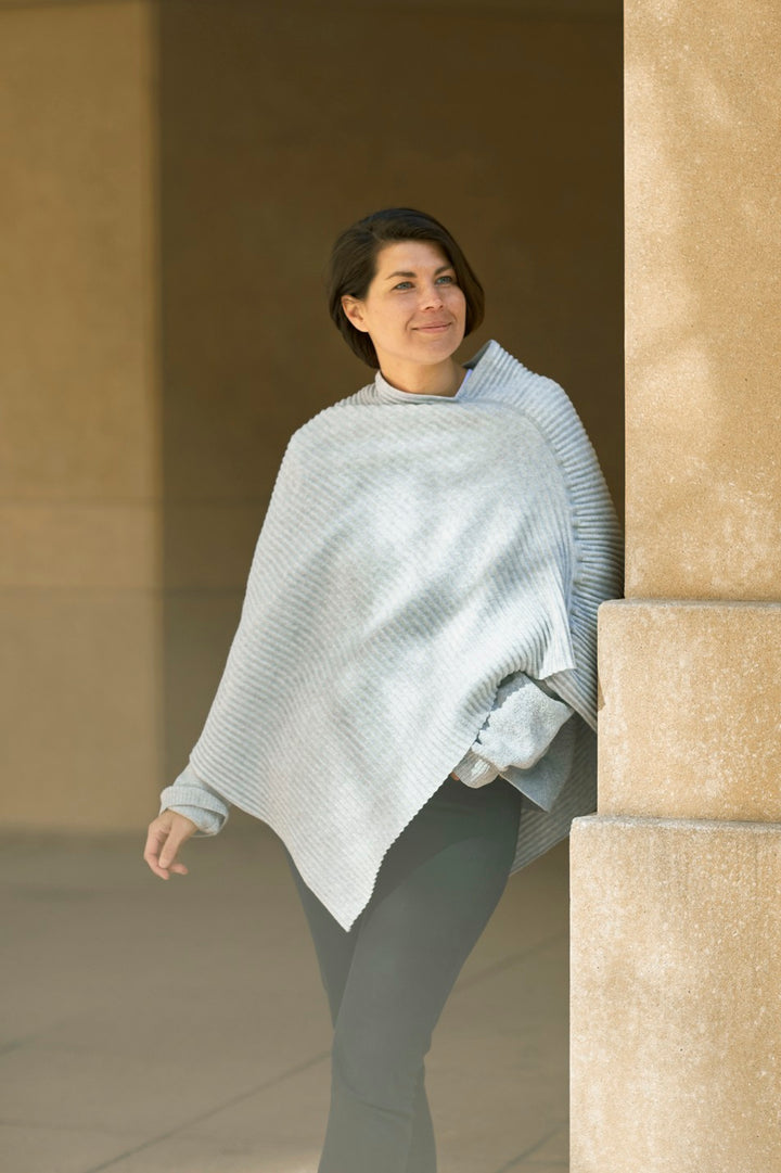 Pleece Poncho – Design House Stockholm